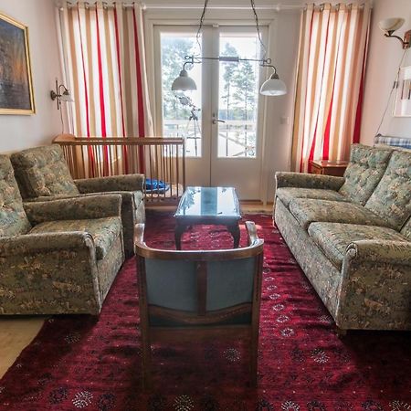 Villa Harald - Beachfront Hitis Екстериор снимка